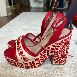 Aldo Quintina Platform Sandal Size 8.5